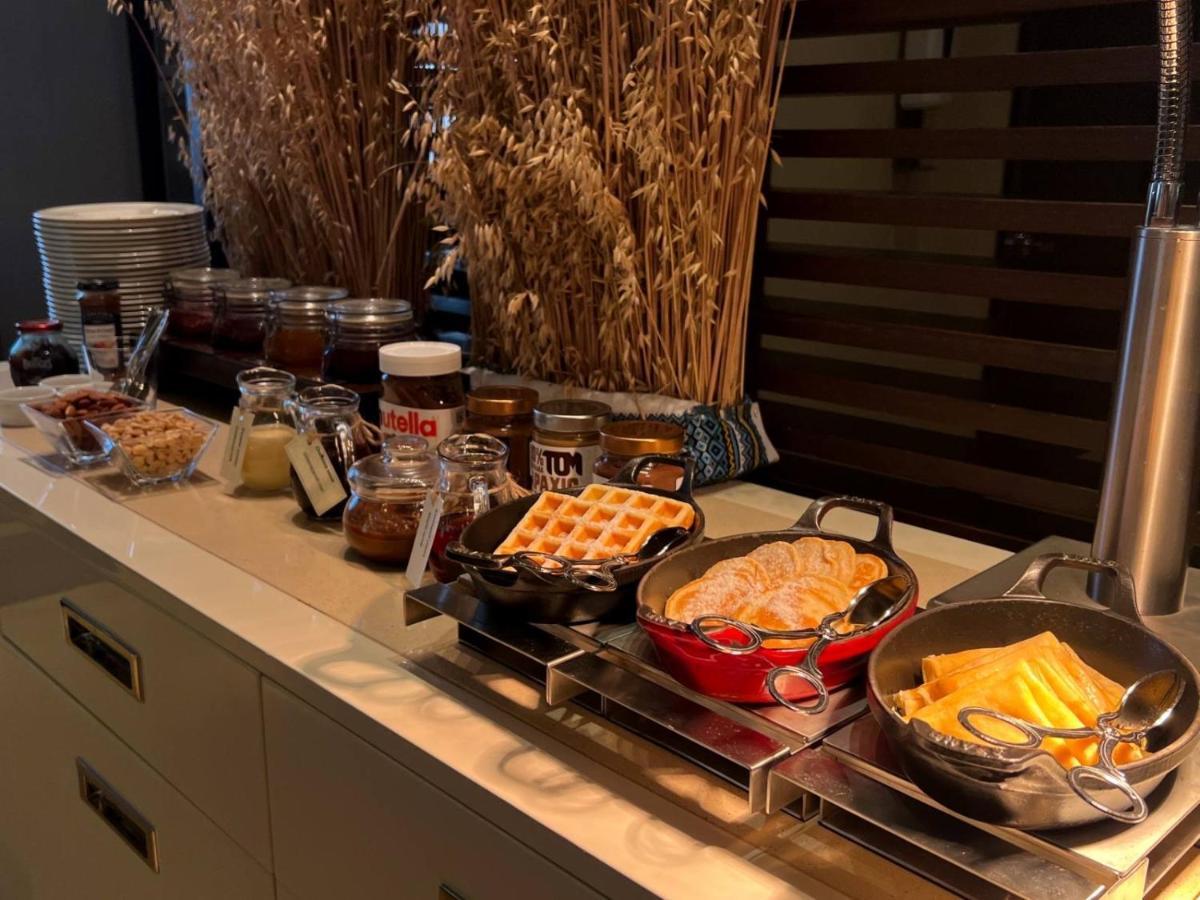 Hyatt Regency Kyiv Hotel Екстериор снимка