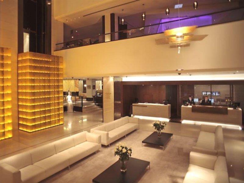 Hyatt Regency Kyiv Hotel Екстериор снимка