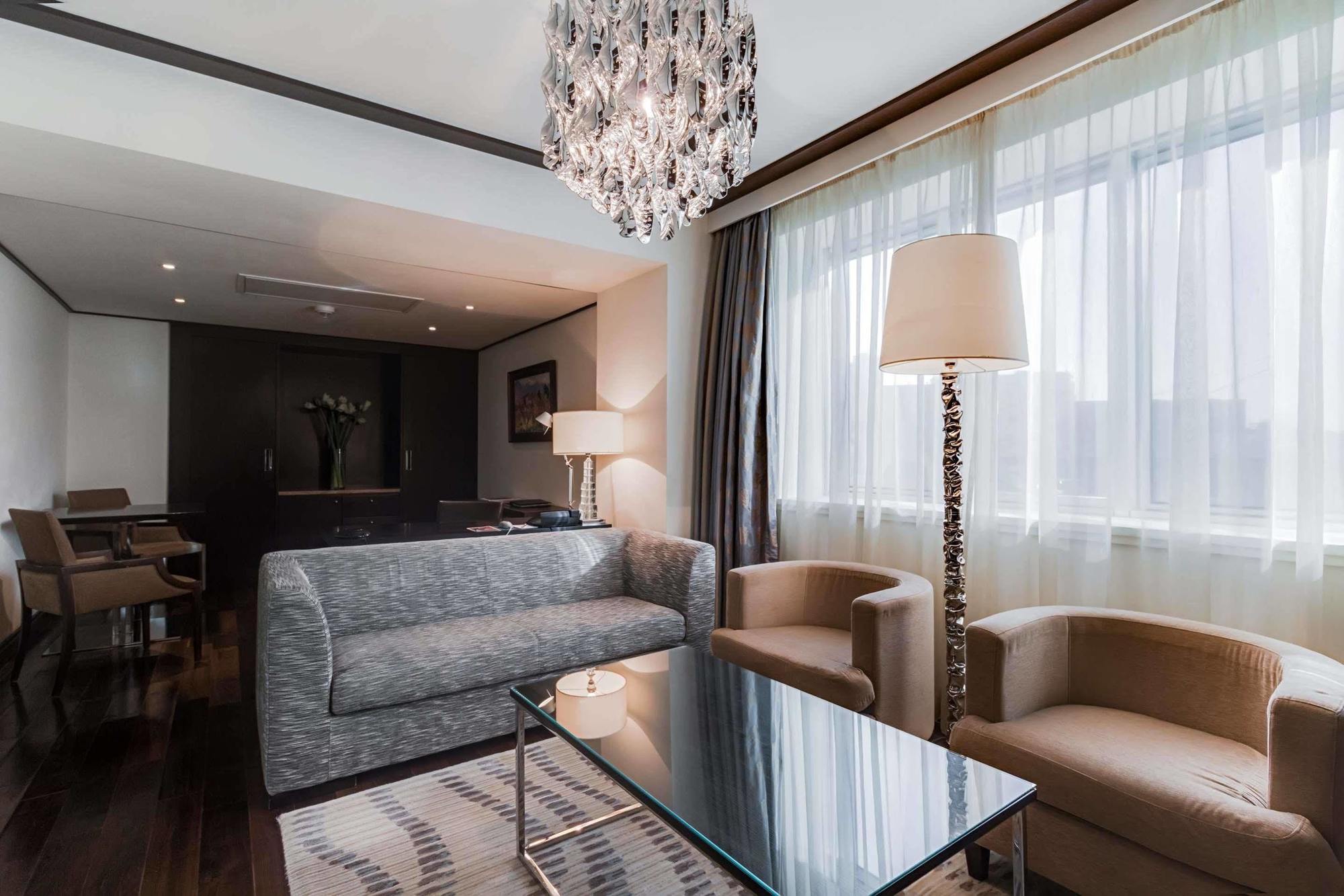 Hyatt Regency Kyiv Hotel Екстериор снимка